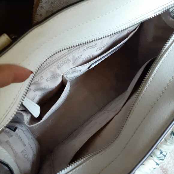 Michael Kors Leather Structured Satchel w/Silk Twilly - Picture 3 of 9